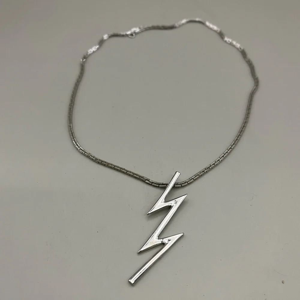 Striking Silver Lightning Bolt Necklace with Snake Chain - Picture 1 of 2